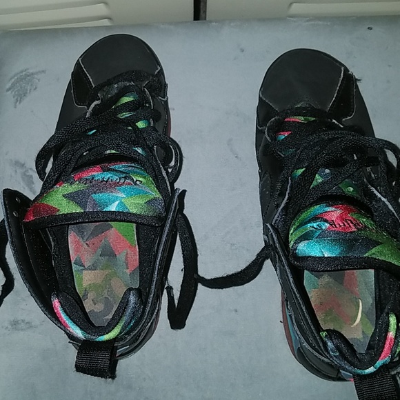 Jordans Retro 23's - Picture 4 of 7